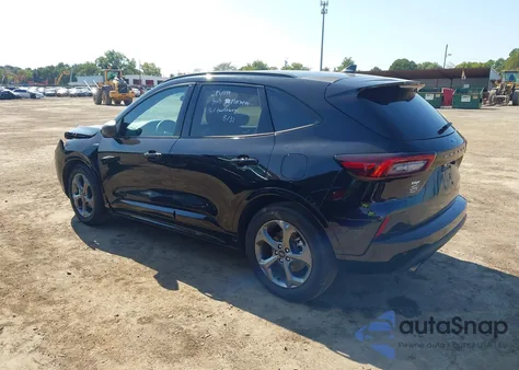 2023 Ford Escape St-Line from USA, damaged, VIN 1FMCU0MN5PUB19667